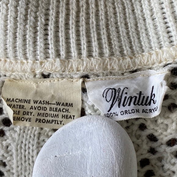 Sold! Vintage 80’s Long White Sweater Jacket Coat Cardigan Cottagecore granny - Picture 6 of 7